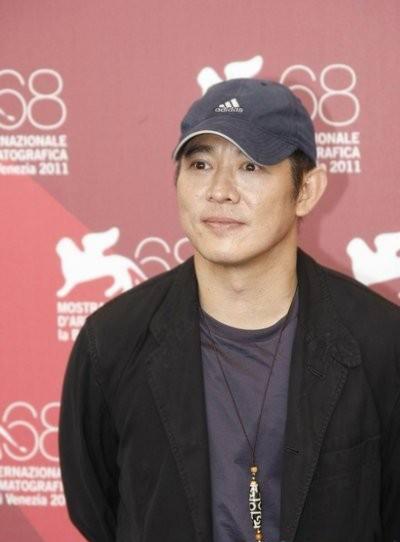 李连杰佩戴的“天珠”居然价值几亿，不看不知道