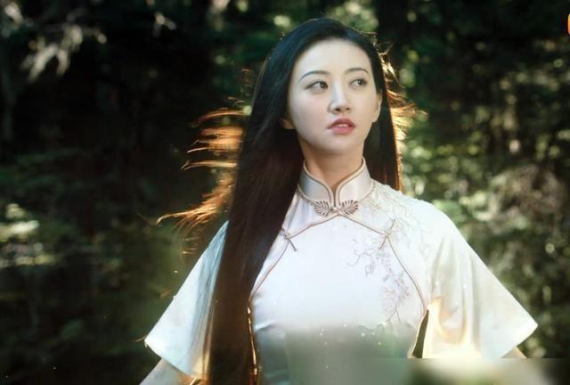 《司藤》高能剧情终于来了！迷局被解开，藤纠缠树的爱恋有了结果